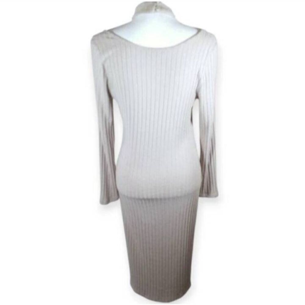 CHARLOTTE RUSSE CREAM BODYCON TURTLENECK CUTOUT DRESS SZ.L EUC. - Picture 6 of 8